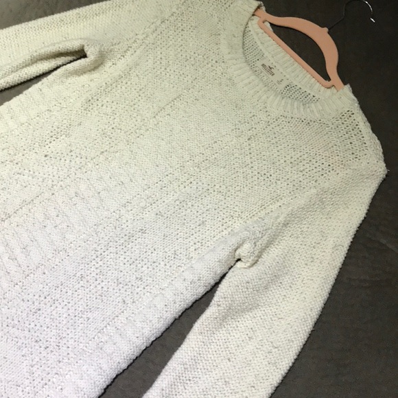 Hollister knit long sleeves sweater - Picture 2 of 5